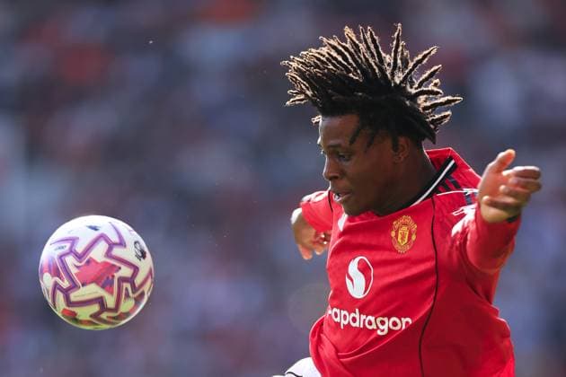 Football - Premier League - Manchester United, ManU v Arsenal 17th August 2025 - Premier League - Manchester United v Arsenal - Patrick Dorgu of Manchester United - Photo: Simon Stacpoole Offside. Manchester UK Copyright: xSimonxStacpoolexOffside