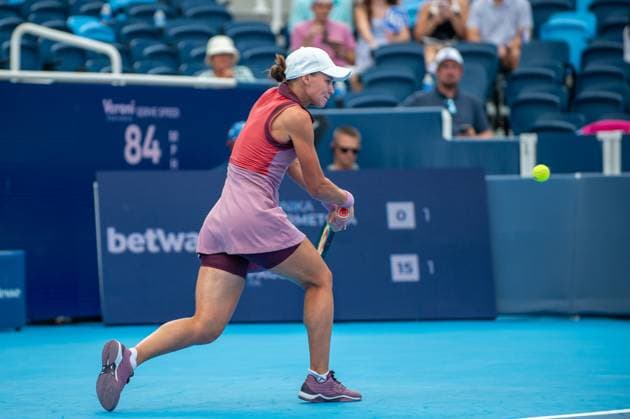 Cincinnati Open Semifinals: Jasmine Paolini V Veronika Kudermetova Veronika Kudermetova is seen during her semifinals match at the Cincinnati Open in Mason, Ohio, on August 17, 2025. Mason Ohio United States  Copyright: xJasonxWhitmanx originalFilename:whitman-cincinna250817_npAjZ.jpg