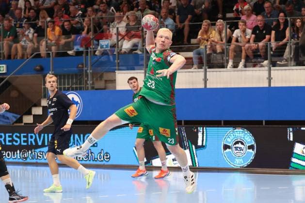 17.08.2025, xgox, Handball - Wartburg Cup SC Magdeburg - Skanderborg Handbold emspor, v.l. Magnus Saugstrup (Magdeburg, 23) wirft Tor, Torschuetze, erzielt Tor, Treffer, scores the goal Eisenach