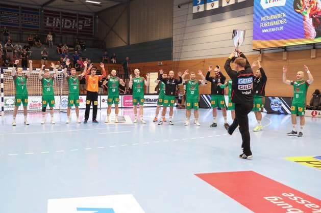 17.08.2025, xgox, Handball - Wartburg Cup SC Magdeburg - Skanderborg Handbold emspor, v.l. Magdeburg Jubel ueber den Sieg, Jubel nach Spielende Eisenach