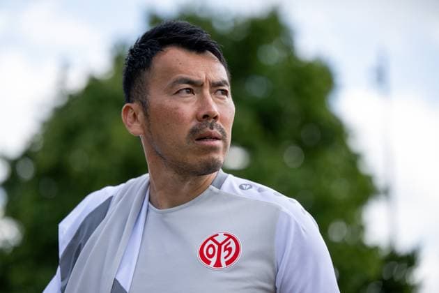 Takashi Yamashita (FSV Mainz 05, Trainer), GER, VfB Stuttgart vs 1. FSV Mainz 05, Fussball Frauen DFB Pokal, Playoff, Saison 2025 2026, 17.08.2025 GER, VfB Stuttgart vs 1. FSV Mainz 05, Fussball Frauen DFB Pokal, Playoff, Saison 2025 2026, 17.08.2025 Bad Cannstatt Copyright: xEibner-Pressefoto Memmlerx EP_MMR