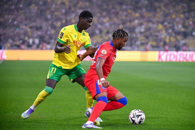 FOOTBALL : Nantes vs PSG - Ligue 1 - 17 08 2025 Bahereba Guirassy ( 11 - Nantes ) and Ibrahim Mbaye ( 49 - PSG ) during the Ligue 1match between FC Nantes and Paris Saint Germain at Stade de la Beaujoire on August 17, 2025 in Nantes, France. ( Photo by Dante Badano PsnewZ ) - NantesFrance  Copyright: xDantexBadanox