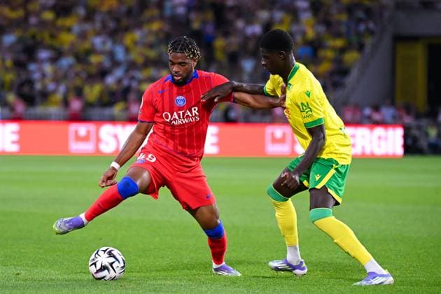 FOOTBALL : Nantes vs PSG - Ligue 1 - 17 08 2025 Ibrahim Mbaye ( 49 - PSG ) and Bahereba Guirassy ( 11 - Nantes ) during the Ligue 1match between FC Nantes and Paris Saint Germain at Stade de la Beaujoire on August 17, 2025 in Nantes, France. ( Photo by Dante Badano PsnewZ ) - NantesFrance  Copyright: xDantexBadanox