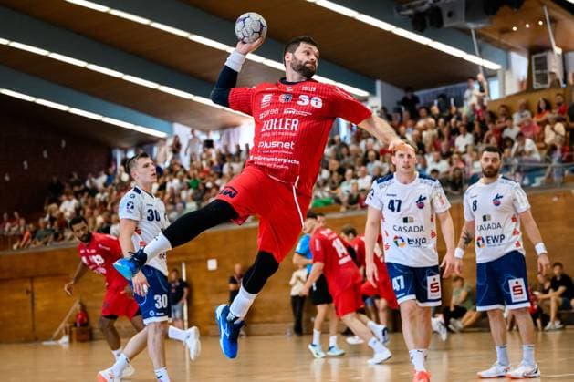 Bietigheim: HBL - 25 26 - DHB-Pokal - SG BBM Bietigheim - VfL Potsdam Jonathan Fischer (Bietigheim) Bietigheim-Bissingen Halle am Viadukt Baden-Württemberg Deutschland