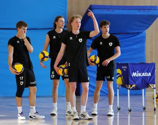 BAU 18.08.2025 Ludwigsburg Volleyball Barock Volleys MTV Ludwigsburg Training, v.l. Fabian Anton, Ben-Simon Bonin, Philipp Hermann, Jonah Dornheim