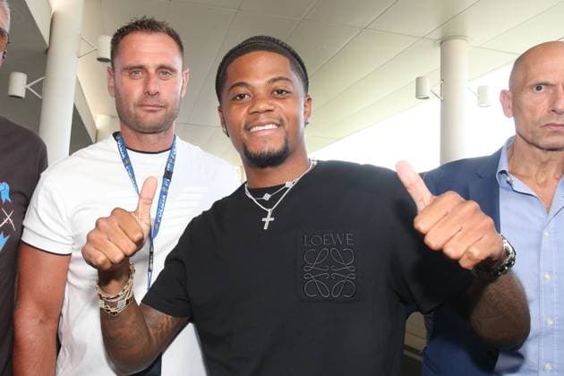2025-08-19 Aeroporto di Ciampino Nella foto: Leon Bailey il nuovo acquisto della Roma ( Foto Gino Mancini ) during AS Roma s new signing Leo Bailey, Other in Rome, Italy, August 18 2025  Copyright: xGinoxMancini IPAxSportx xipa-agency.netx xx IPA_62728445 IPA_Agency_IPA62728445