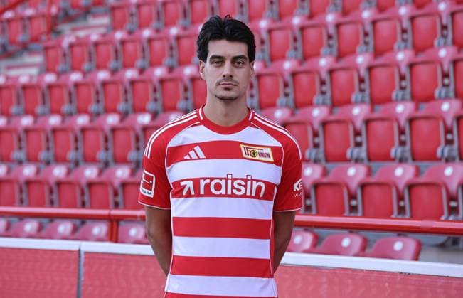 Diogo Leite ; 1.FC Union Berlin FCU Fußball 1.BL Bundesliga Porträttermin Saison 2025 2026 Headshot, Porträt, Portrait, Vorstellung, Präsentation, Pressetermin, GER 19.08.25