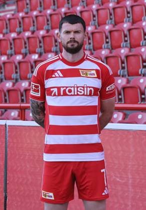 Oliver Burke ; 1.FC Union Berlin FCU Fußball 1.BL Bundesliga Porträttermin Saison 2025 2026 Headshot, Porträt, Portrait, Vorstellung, Präsentation, Pressetermin, GER 19.08.25