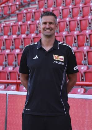 Torwarttrainer Michael Gspurning; 1.FC Union Berlin FCU Fußball 1.BL Bundesliga Porträttermin Saison 2025 2026 Headshot, Porträt, Portrait, Vorstellung, Präsentation, Pressetermin, GER 19.08.25