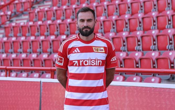 Lucas Tousart; 1.FC Union Berlin FCU Fußball 1.BL Bundesliga Porträttermin Saison 2025 2026 Headshot, Porträt, Portrait, Vorstellung, Präsentation, Pressetermin, GER 19.08.25