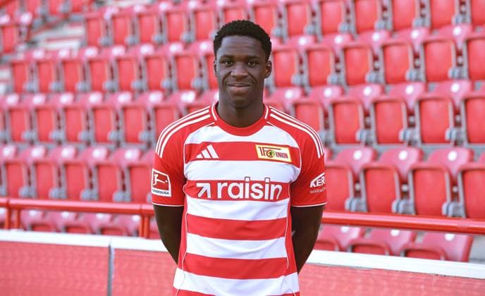 Osaro Ogbemudia; 1.FC Union Berlin FCU Fußball 1.BL Bundesliga Porträttermin Saison 2025 2026 Headshot, Porträt, Portrait, Vorstellung, Präsentation, Pressetermin, GER 19.08.25