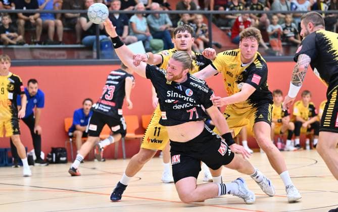 19.08.2025 - Handball - Saison 2025 2026 - Testspiel - Freundschaftsspiel : HC Erlangen HCE - Bregenz Handball - - xwoxzix - Maciej Gebala (77, HC Erlangen HCE )