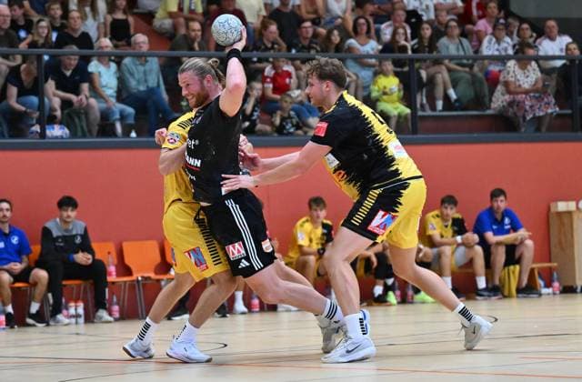19.08.2025 - Handball - Saison 2025 2026 - Testspiel - Freundschaftsspiel : HC Erlangen HCE - Bregenz Handball - - xwoxzix - Maciej Gebala (77, HC Erlangen HCE )