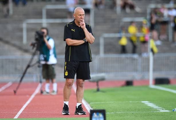 Fußball Frauen DFB-Pokal Saison 2025 2026 Borussia Dortmund - Borussia Mönchengladbach am 19.08.2025 im Stadion Rote Erde in Dortmund Markus Högner ( Trainer Borussia Dortmund ) Nordrhein-Westfalen Deutschland