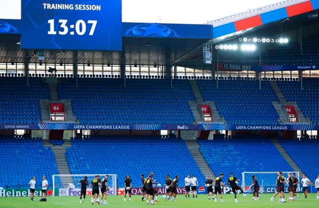 Sport Bilder des Tages Basel, Switzerland - August 19, 2025: Play-offs UEFA Champions League press conference, PK, Pressekonferenz FCB Basel - FC Copenhagen and Training Session Play-offs UEFA Champions League in Basel