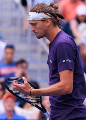 August 19, 2025, Flushing Meadows, New York, USA: Danielle Collins and Christian Harrison during a mix doubles match against Belinda Bencic and Alexander Zverev (in photo) at the 2025 US Open at USTA Billie Jean King National Tennis Center on Tuesday August 19, 2025 in the Flushing neighborhood of the Queens borough of New York City. JAVIER ROJAS PI Flushing Meadows USA - ZUMAp124 20250819_zaa_p124_092 Copyright: xJavierxRojasx