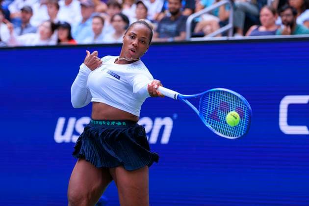 August 19, 2025, Flushing Meadows, New York, USA: Danielle Collins and Christian Harrison during a mix doubles match against Taylor Townsend (in photo) and Ben Shelton at the 2025 US Open at USTA Billie Jean King National Tennis Center on Tuesday August 19, 2025 in the Flushing neighborhood of the Queens borough of New York City. JAVIER ROJAS PI Flushing Meadows USA - ZUMAp124 20250819_zaa_p124_111 Copyright: xJavierxRojasx