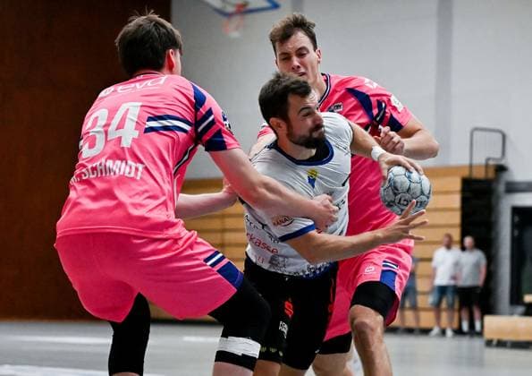 19.08.2025, xpsx, Handball Testspiel, HSG Hanau - TSV Bayer Dormagen v.l. k.a. (Dormagen), Dennis Gerst (HSG Hanau) Hanau Hessen Deutschland (DEU)