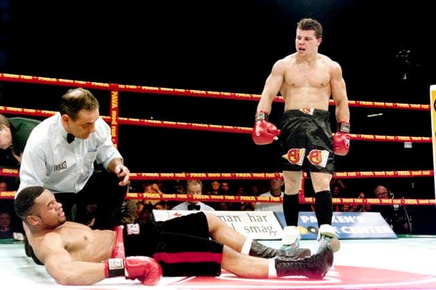 970314 Boxning, Gala: Fredrik Alvarez, Sverige besegrar Quinton Osgood, USA. *** 970314 Boxing, Gala Fredrik Alvarez, Sweden defeats Quinton Osgood, USA  Copyright: BILDBYRAN BB970314BB024