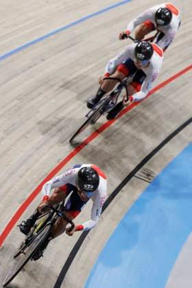 2025 UCI Junior Track World Championships Picture by Alex Whitehead SWpix.com - 20 08 2025 - Cycling - 2025 UCI Junior Track World Championships - Omnisport, Apeldoorn, Netherlands - Men Team Sprint Qualifying - Kaisei Shimizu (Japan), Kosuke Nakamura (Japan), Shin Kugai (Japan) Copyright: x xSWpix.comx(t axPhotographyxHubxLtd)xAlexxWhitehead SWpix.comx SWP-3030-0714