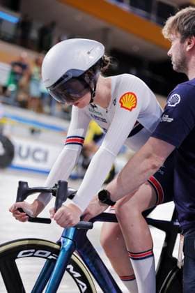 2025 UCI Junior Track World Championships Picture by Alex Whitehead SWpix.com - 20 08 2025 - Cycling - 2025 UCI Junior Track World Championships - Omnisport, Apeldoorn, Netherlands - Women Scratch Race Final - Abigail Miller (Great Britain) Copyright: x xSWpix.comx(t axPhotographyxHubxLtd)xAlexxWhitehead SWpix.comx SWP-3030-0727
