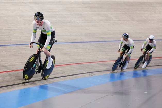 2025 UCI Junior Track World Championships Picture by Alex Whitehead SWpix.com - 20 08 2025 - Cycling - 2025 UCI Junior Track World Championships - Omnisport, Apeldoorn, Netherlands - Men Team Sprint Round 1 - Angus Withington (Australia), Mitchell Louie (Australia), Patrick Maye (Australia) Copyright: x xSWpix.comx(t axPhotographyxHubxLtd)xAlexxWhitehead SWpix.comx SWP-3030-0741