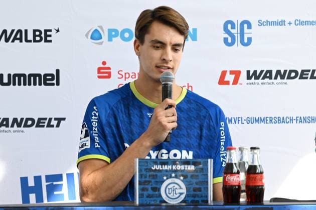 Mannschaftskapitaen Julian Koester (VfL Gummersbach 7) bei der Saison-Pressekonferenz GER, VfL Gummersbach, Teamvorstellung, Handball, 1. Bundesliga, Spielzeit 2025-2026, 20.08.2025 GER, VfL Gummersbach, Teamvorstellung, Handball, 1. Bundesliga, Spielzeit 2025-2026, 20.08.2025 Gummersbach Copyright: xEibner-Pressefoto JuergenxAugstx EP_JAT