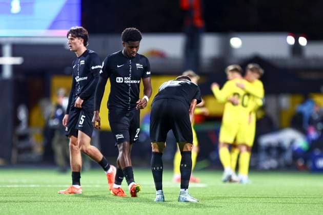 UEFA Champions League Playoff 2025 2026 Bodo Glimt Sturm Graz Bodo 20250820 Sturm Grazs Max Johnston and Tim Oermann UEFA Champions Leauge Playoff match between Bodo Glimt and Sturm Graz at Aspmyra stadium Photo Mats Torbergsen NTB Bodo Norway EDITORIAL USE ONLY RESTRICTED USE FOR BETTING COMPANIES  Copyright: xMatsxTorbergsenx xNTBx