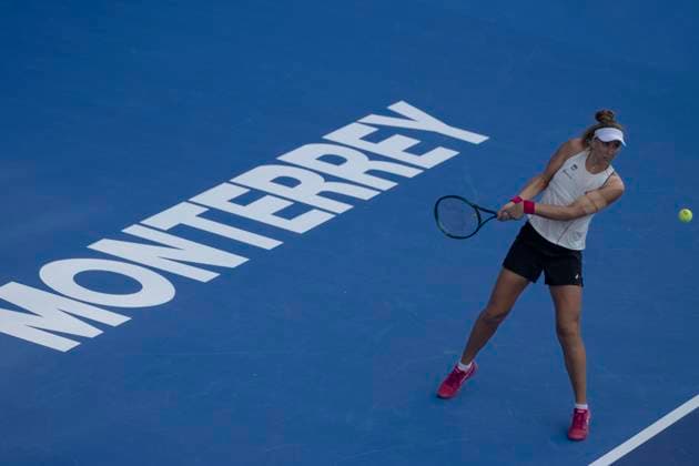 August 20, 2025, Monterrey, Nuevo Leon, Mexico: Beatriz Haddad Maia (BRA) in action against Marie BouzkovoÂ¡ (CZE) during their match at the Monterrey Open WTA, Tennis Damen 500. BouzkovoÂ¡ wins by a score of 6:3 6:4. Monterrey Mexico - ZUMAo125 20250820_zip_o125_014 Copyright: xAntonioxOjedax