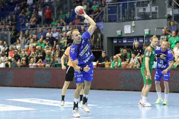 20.08.2025, xgox, Handball - Hummel Cup SC Magdeburg - TVB Stuttgart emspor, v.l. Kai Haefner (Häfner, Stuttgart, 34) beim Siebenmeter Magdeburg