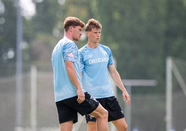 Fussball, Herren, Saison 2025 26, 2. Bundesliga, Hertha BSC, Training, v.l. Sebastian Grönning (Hertha BSC), Luca Schuler (Hertha BSC), 20.08. 2025,