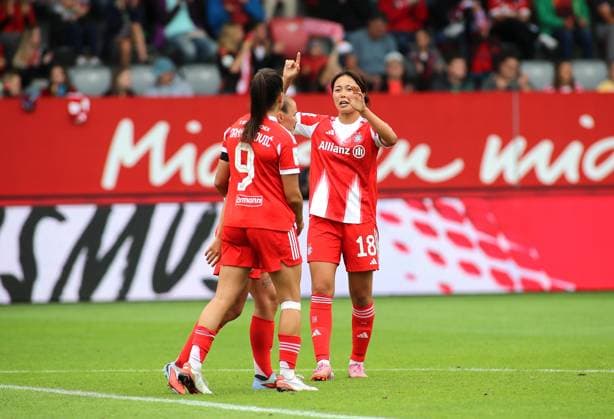 Fussball, Frauen, Testspiel, Saison 2025 2026, FC Bayern München - Real Madrid, Campus 3:0 durch Momoko Tanikawa (FC Bayern München), Tor, Jubel
