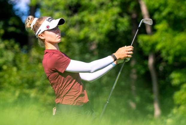 August 21, 2025, Mississauga, On, CANADA: Nelly Korda of the USA watches her approach shot on the 8th hole, in the first round of the Canadian Women s Open at Mississauga Golf and Country Club, in Mississauga, Ont., on Thursday, Aug. 21, 2025. Canada News - August 21, 2025 - ZUMAc35_ 20250821_zaf_c35_013 Copyright: xFrankxGunnx