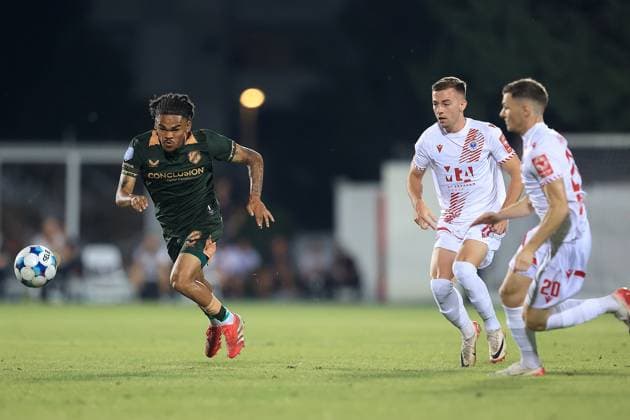 MOSTAR, 21-08-2025, Stadium Bijeli Brijeg, UEFA Football Europa League play off match season 2025 2026 between Zrinjski and FC Utrecht. Picture shows Utrecht player Alonzo Engwanda and Mostar player Antonio Ivancic Zrinjski - Utrecht  x30602892x Copyright: