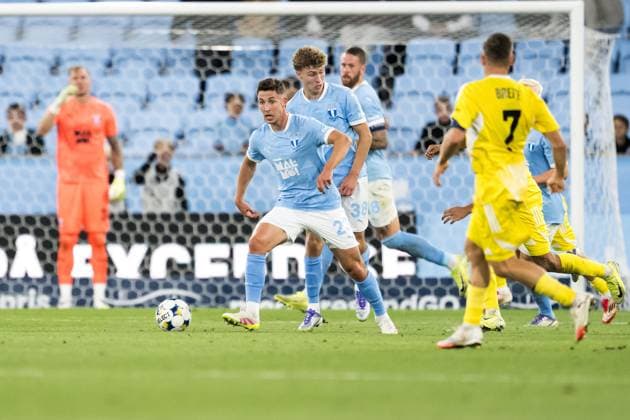 250821 Lasse Berg Johnsen of Malmö FF during the first leg UEFA Europa League playoff football match between Malmö FF and SK Sigma Olomouc on August 21, 2025 in Malmö. Photo: Petter Arvidson BILDBYRAN kod PA PA1067 fotboll football soccer fotball uefa europa league europa league malmö ff sk sigma olomouc bbeng playoff bbauto Copyright: PETTERxARVIDSON BB250821PA106