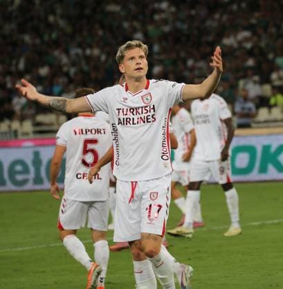 Panathinaikos v Samsunspor - UEFA Europa League play-off ATHENS, GREECE - AUGUST 21: Tomasson of Samsunspor celebrates after scoring a goal during the UEFA Europa League play-off round 1st match between Panathinaikos and Samsunspor at Olympic Stadium in Athens, Greece on August 21, 2025. Recep Bilek Anadolu Athens Greece. Editorial use only. Please get in touch for any other usage.  Copyright: x2025xAnadoluxRecepxBilekx