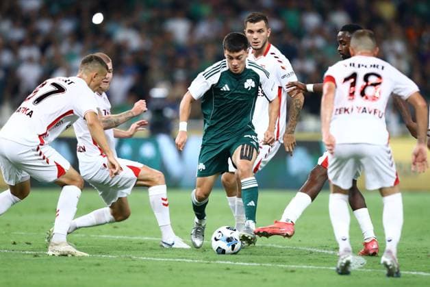 Facundo Pellistri of Panathinaikos in action during the UEFA Europa League Play-offs 1st leg soccer match between Panathinaikos and Samsunspor held at Olympic Athletic Center of Athens in Athens, Greece, 21 August 2025. IMAGO ONE INCH PRODUCTIONS ATHENS Greece Copyright: xOnexInchxProductionsx 6636504