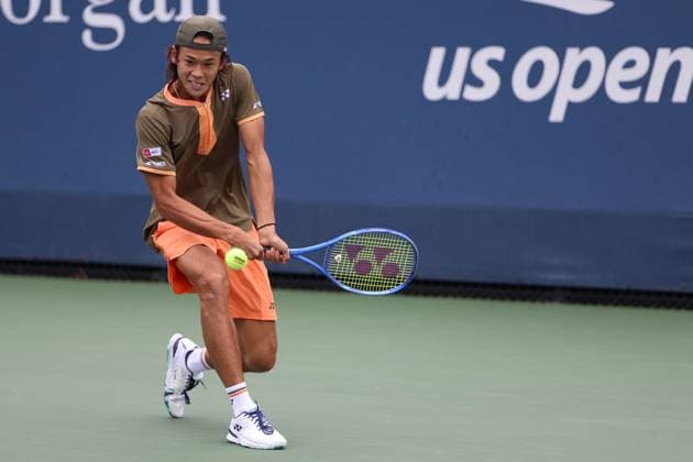 TENIS US OPEN 2025 21082025 N Z REI SAKAMOTO W TRAKCIE MECZU DRUGIEJ RUNDY KWALIFIKACJI TURNIEJU WIELKIEGO SZLEMA US OPEN 2025 MARCIN CHOLEWINSKI NEWSPIX.PL TENNIS US OPEN 2025 21082025 REI SAKAMOTO DURING THE MATCH IN THE SECOND ROUND OF QUALIFICATION NEWSPIX.PL --- newspix.pl 