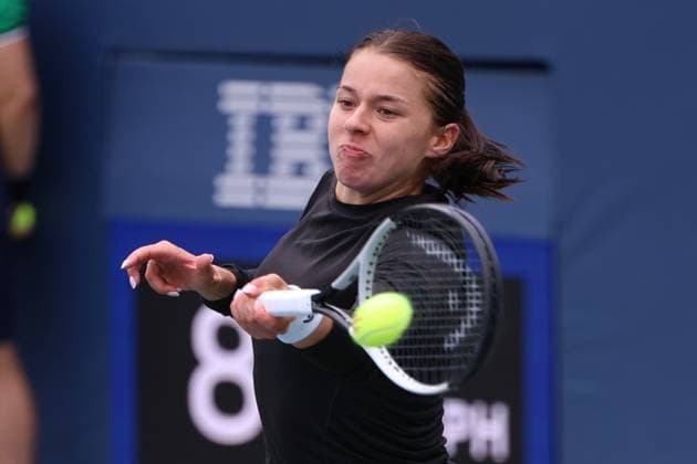 TENIS US OPEN 2025 21082025 N Z MAJA CHWALINSKA W TRAKCIE MECZU DRUGIEJ RUNDY KWALIFIKACJI TURNIEJU WIELKIEGO SZLEMA US OPEN 2025 MARCIN CHOLEWINSKI NEWSPIX.PL TENNIS US OPEN 2025 21082025 MAJA CHWALINSKA DURING THE MATCH IN THE SECOND ROUND OF QUALIFICATION NEWSPIX.PL --- newspix.pl 