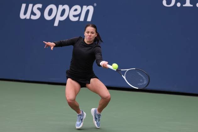 TENIS US OPEN 2025 21082025 N Z MAJA CHWALINSKA W TRAKCIE MECZU DRUGIEJ RUNDY KWALIFIKACJI TURNIEJU WIELKIEGO SZLEMA US OPEN 2025 MARCIN CHOLEWINSKI NEWSPIX.PL TENNIS US OPEN 2025 21082025 MAJA CHWALINSKA DURING THE MATCH IN THE SECOND ROUND OF QUALIFICATION NEWSPIX.PL --- newspix.pl 