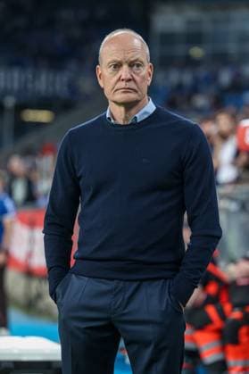 POLAND OUT !!! 2025.08.21 Poznan Pilka nozna 4 Runda Eliminacji Liga Europy Lech Poznan - KRC Genk N z Trener Lecha Niels Frederiksen Foto Pawel Jaskolka PressFocus 2025.08.21 Poznan Football 4th Qualifying Round UEFA Europa League Lech Poznan - KRC Genk Credit: Pawel Jaskolka PressFocus NEWSPIX.PL --- newspix.pl 