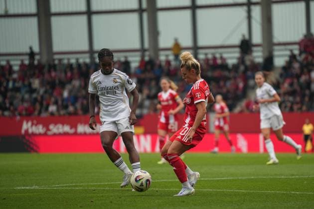 Linda Dallmann (FC Bayern, 10) Deutschland, FC Bayern Campus, FC Bayern München, Frauenfußball, Fußball, München, Real Madrid, Testspiel Copyright: xMirjamxGeigerx
