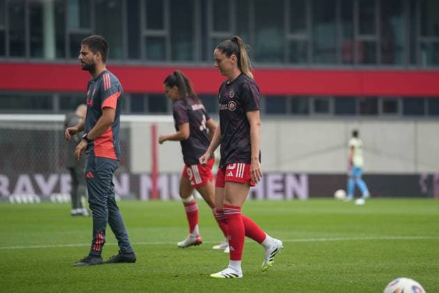 Sarah Zadrazil (FC Bayern, 25) Deutschland, FC Bayern Campus, FC Bayern München, Frauenfußball, Fußball, München, Real Madrid, Testspiel Copyright: xMirjamxGeigerx