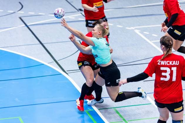 21.08.2025, GER, Handball, Frauen, Saison 2025 2026, 1.BL Alsco Frauen Handball Bundesliga, Testspiel, Thueringer HC - BSV Sachsen Zwickau Lotta Heider (Thueringer HC,7) 99974 Mühlhausen Goermar Görmar-Halle Thüringen Deutschland