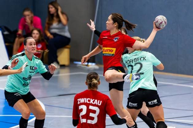 21.08.2025, GER, Handball, Frauen, Saison 2025 2026, 1.BL Alsco Frauen Handball Bundesliga, Testspiel, Thueringer HC - BSV Sachsen Zwickau Csenge Kuczora (Thueringer HC,59) 99974 Mühlhausen Goermar Görmar-Halle Thüringen Deutschland