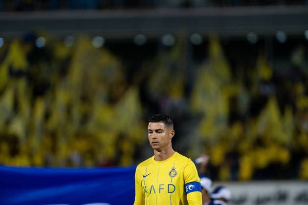 Al-Nassr v Al-Fayha - AFC Champions League RIYADH, SAUDI ARABIA - FEBRUARY 14: Cristiano Ronaldo of Al-Nassr enters the pitch ahead of AFC Champions League round of 16 match between Al-Nassr and Al-Fayha at Prince Faisal bin Fahd Stadium in Riyadh, Saudi Arabia on February 14, 2024. Riyad Suudi Arabistan. Editorial use only. Please get in touch for any other usage.  Copyright: x2025xAnadoluxMohammedxSaadx