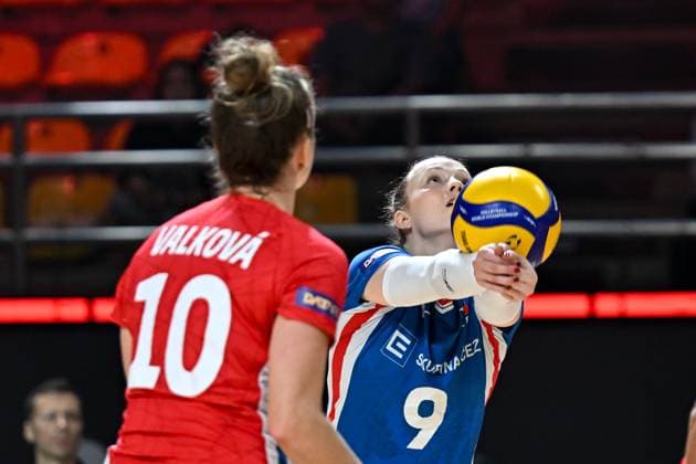 Argentina v Czech Republic - FIVB Women s Volleyball World Championship, WM, Weltmeisterschaft NAKHON RATCHASIMA, THAILAND - AUGUST 22: Valkova (10) of Czech Republic in action during the FIVB Women s Volleyball World Championship between Argentina and Czech Republic at Korat Chatchai Sports Hall, in Nakhon Ratchasima, Thailand, on August 22, 2025. Mustafa Hatipoglu Anadolu Nakhon Ratchasima Thailand. Editorial use only. Please get in touch for any other usage.  Copyright: x2025xAnadoluxMustafaxHatipoglux