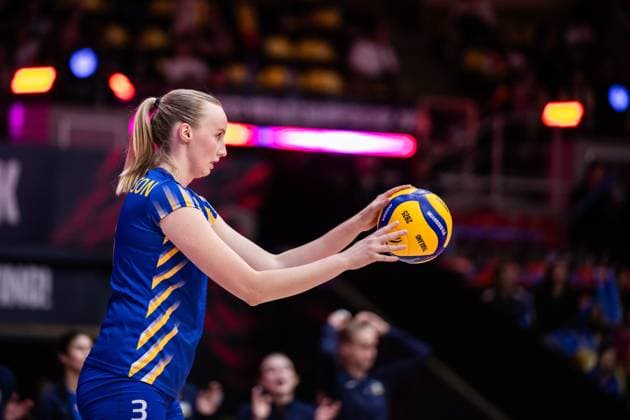 250822 Linda Andersson of Sweden during the women s volleyball World Championship, WM, Weltmeisterschaft match between Netherlands and Sweden on August 22, 2025 in Bangkok. Photo: Kaikungwon Duanjumroon BILDBYRAN kod XY XY0070 volleyboll volleyball landslaget netherlands sverige nederländerna national team, Nationalteam sweden dam bbeng vm world championship Copyright: KaikungwonxDuanjumroon BB250822BB121
