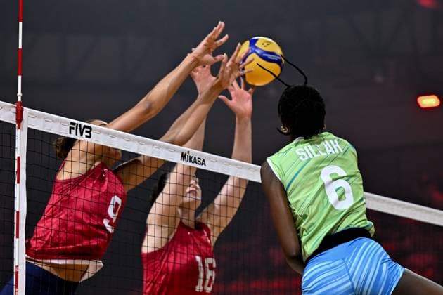 USA v Slovenia - FIVB Women s Volleyball World Championship, WM, Weltmeisterschaft NAKHON RATCHASIMA, THAILAND - AUGUST 22: Fatoumatta Sillah (6) of Slovenia in action during FIVB Women s Volleyball World Championship volleyball match between USA and Slovenia at Korat Chatchai Hall in Nakhon Ratchasima, Thailand on August 22, 2025. Mustafa Hatipoglu Anadolu Nakhon Ratchasima Thailand. Editorial use only. Please get in touch for any other usage.  Copyright: x2025xAnadoluxMustafaxHatipoglux