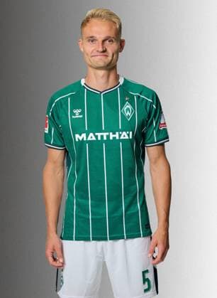 offizieller Portraittermin SV Werder Bremen 2025 2026 Amos Pieper (Werder Bremen 05); 1.BL Porträttermin 2025 2026,